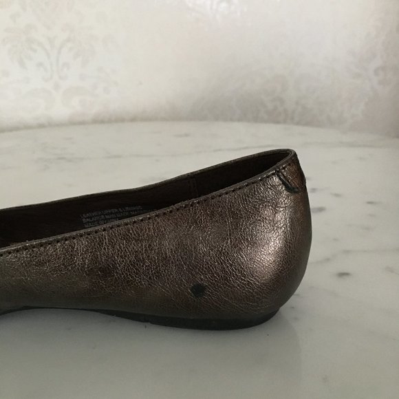 Børn "Molly" Metallic Bronze Ballet Flats 6.5 37 - Picture 9 of 9